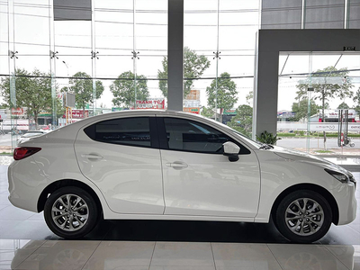 New Mazda 2 1.5 Deluxe (E5)