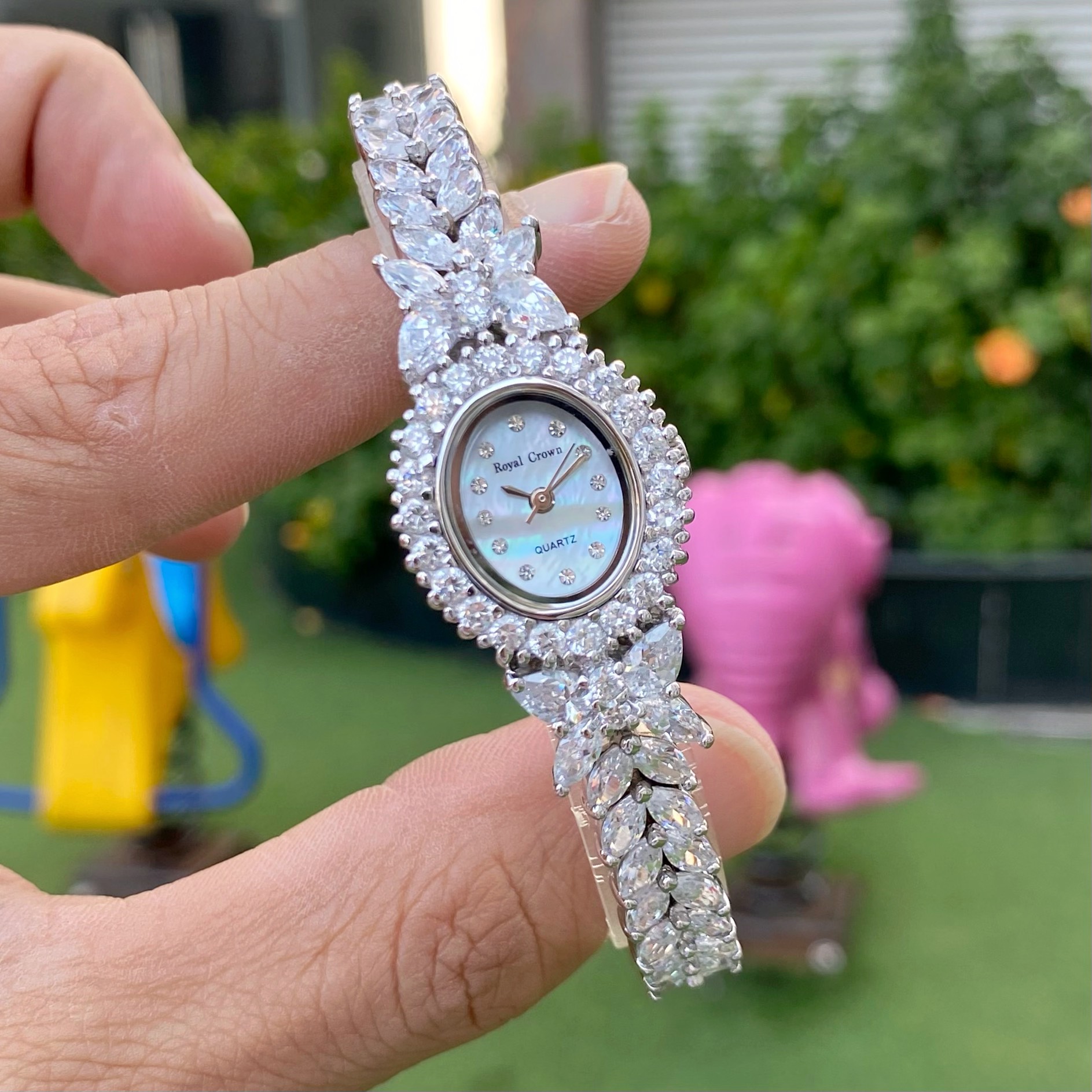 ĐỒNG HỒ NỮ ĐÍNH ĐÁ ROYAL CROWN 2527 JEWELRY