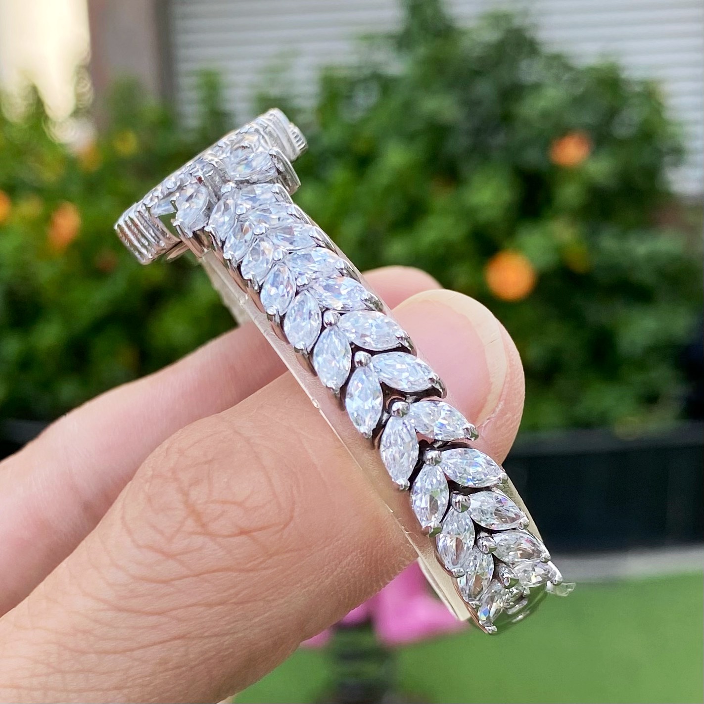 ĐỒNG HỒ NỮ ĐÍNH ĐÁ ROYAL CROWN 2527 JEWELRY