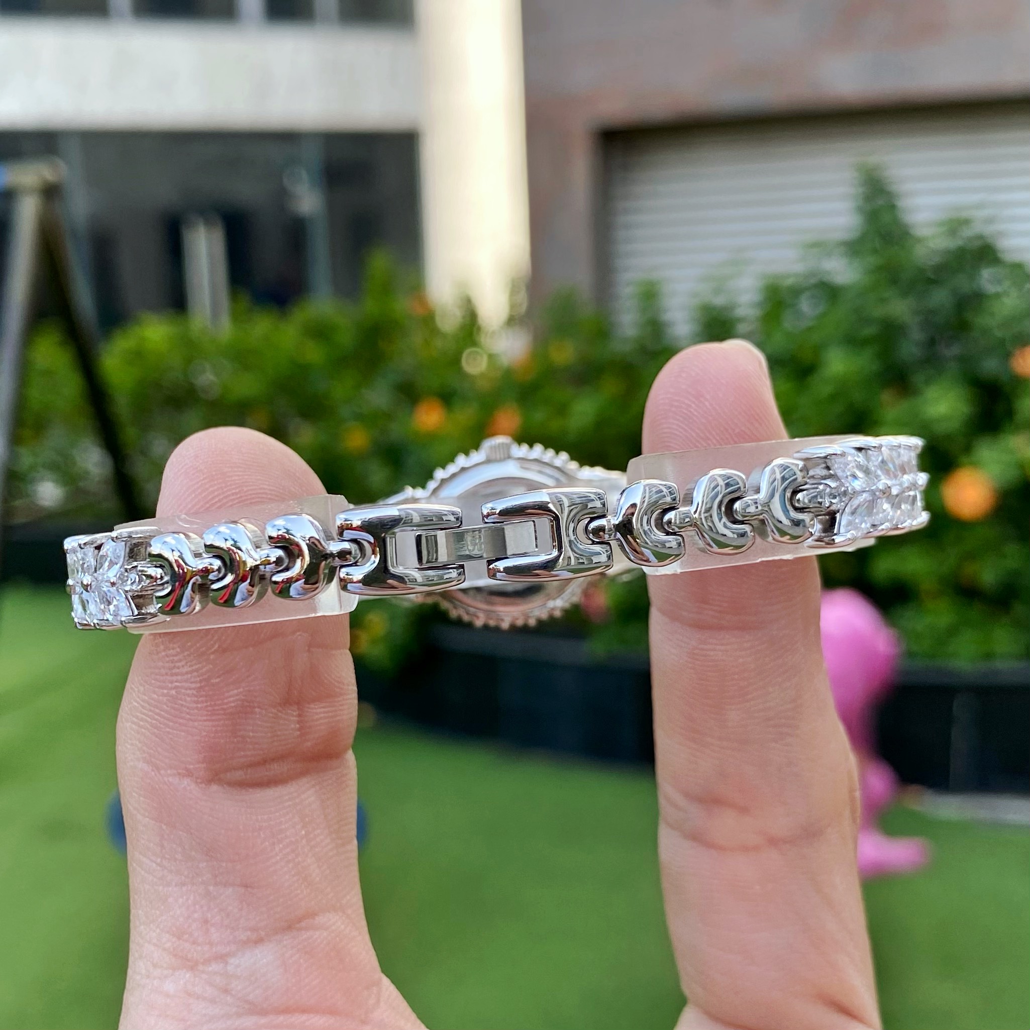 ĐỒNG HỒ NỮ ĐÍNH ĐÁ ROYAL CROWN 2527 JEWELRY