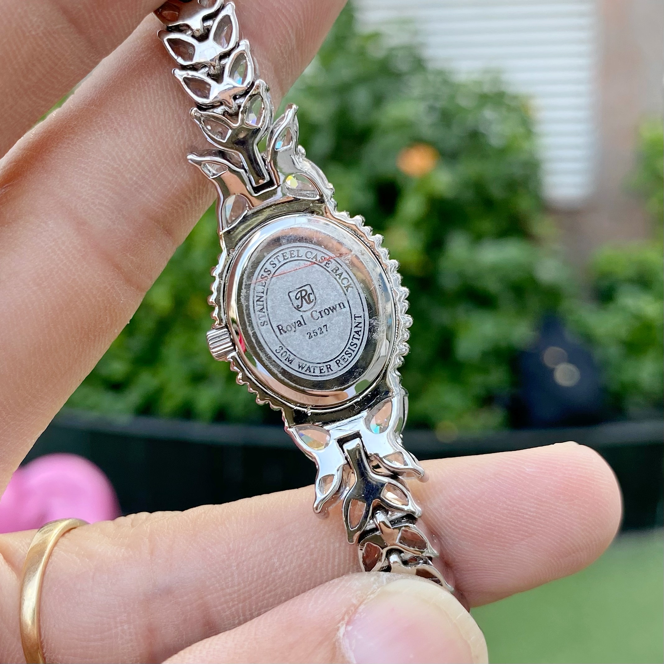 ĐỒNG HỒ NỮ ĐÍNH ĐÁ ROYAL CROWN 2527 JEWELRY