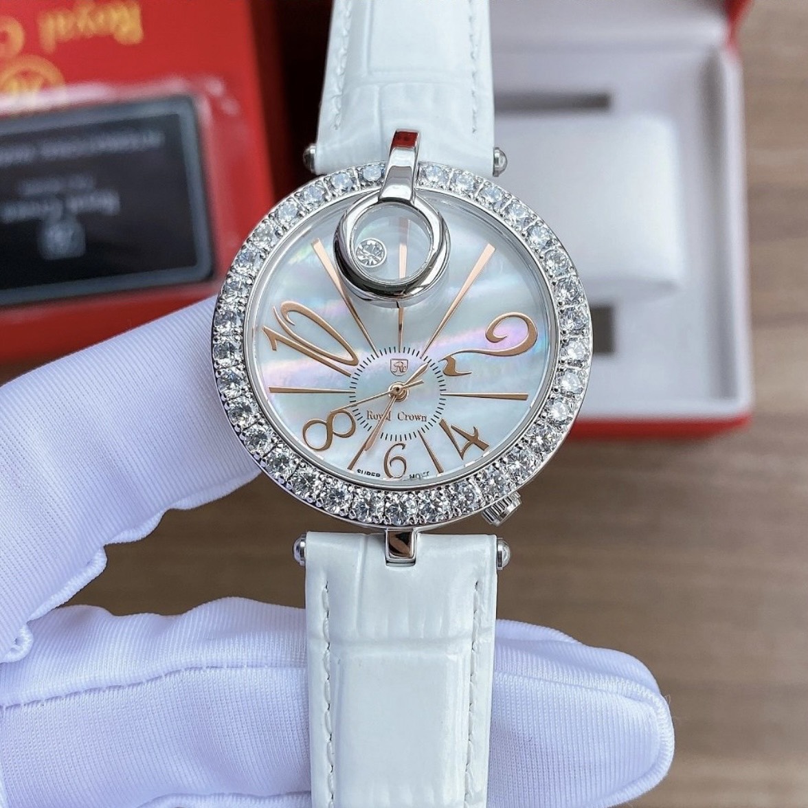 ĐỒNG HỒ NỮ ROYAL CROWN 3850j