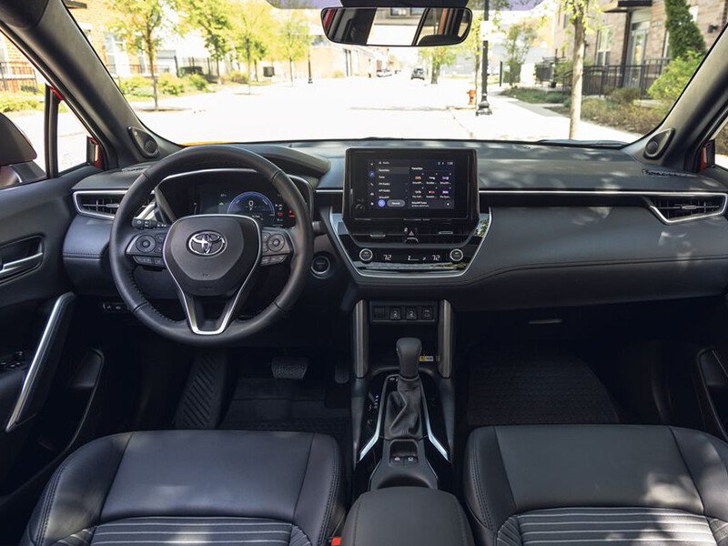 New Toyota Corolla Cross 1.8HV