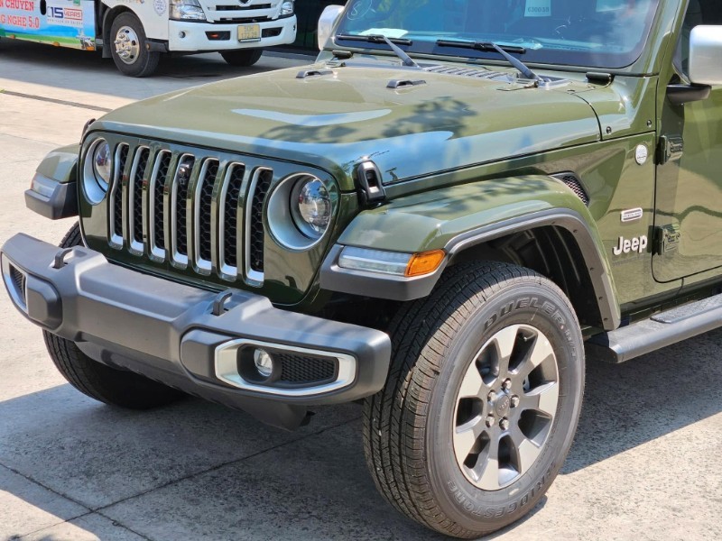 Jeep Wrangler Sahara