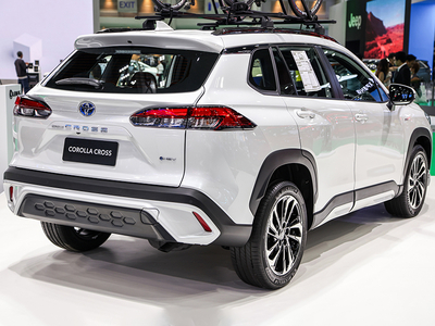 New Toyota Corolla Cross 1.8V