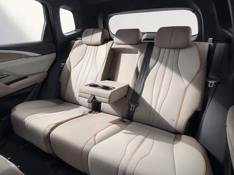 BYD Sealion 5
