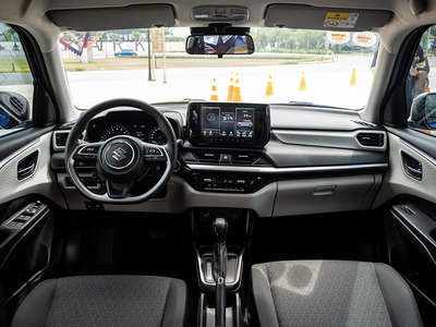 Suzuki Swift Hybrid 1-Tone