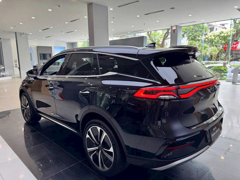 BYD Sealion 8 Performance