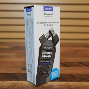 Máy ghi âm Zoom H1essential 2-Track 32-Bit Float Portable Audio Recorder