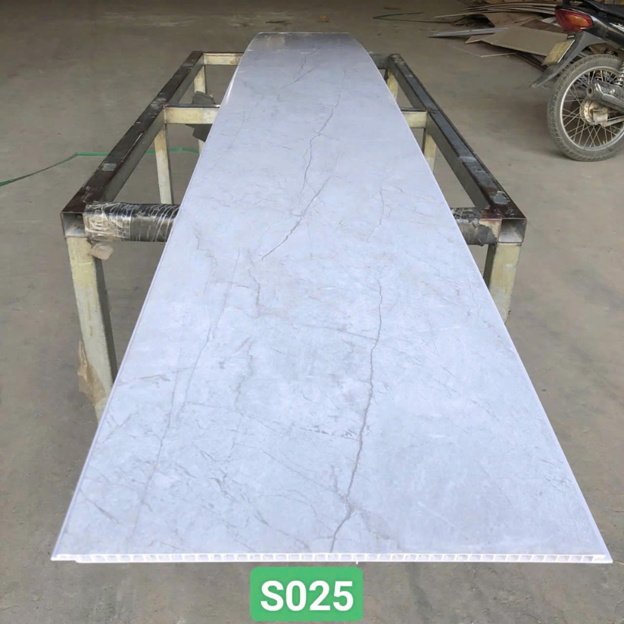 Tấm ốp nano lam sóng HT-NANO