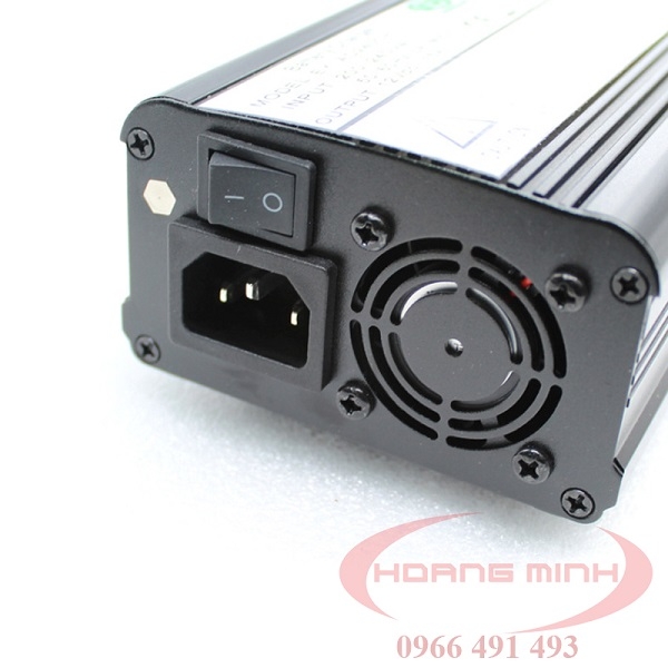 Sạc ắc qui xe nâng 12V 15A