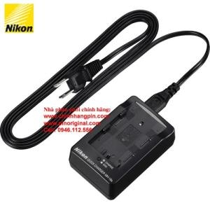 Sạc (adapter) máy ảnh Nikon MH-18a cho PIN (battery) máy ảnh Nikon EN-EL3e  Rechargeable