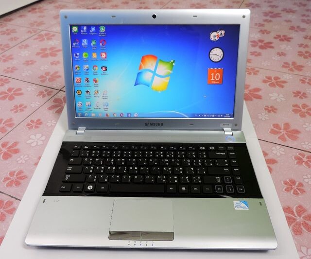 Samsung RV418 Pentium B950~2.1GHz Ram 2G HDD 650G 14