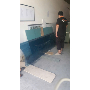 KÍNH UỐN CONG GHÉP PHIM XANH BIỂN – HÌNH ẢNH SẢN PHẨM THỰC TẾ