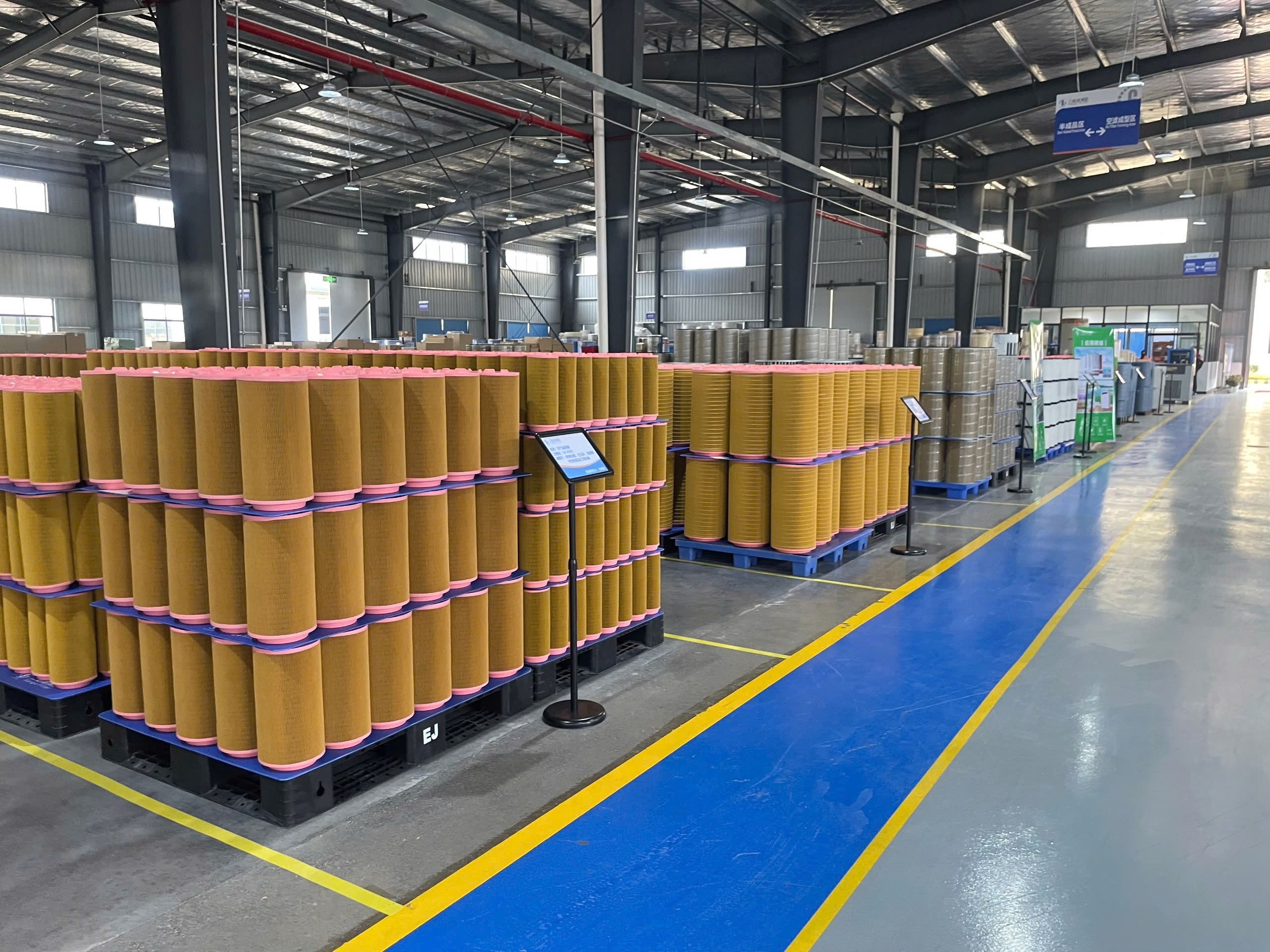 Sản xuất lọc gió công nghiệp