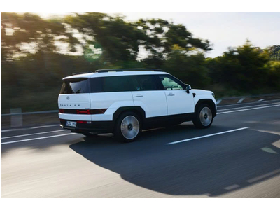 Hyundai SantaFe Hybrid 2025