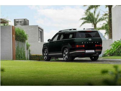 Hyundai SantaFe Hybrid 2026: Giá xe lăn bánh, trả góp & khuyến mãi mới nhất