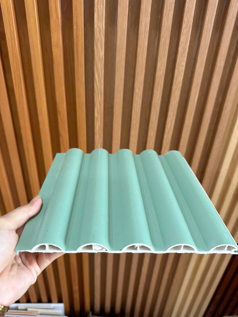 GRH-Tấm ốp tường lam sóng dương( lam sóng bán nguyệt)