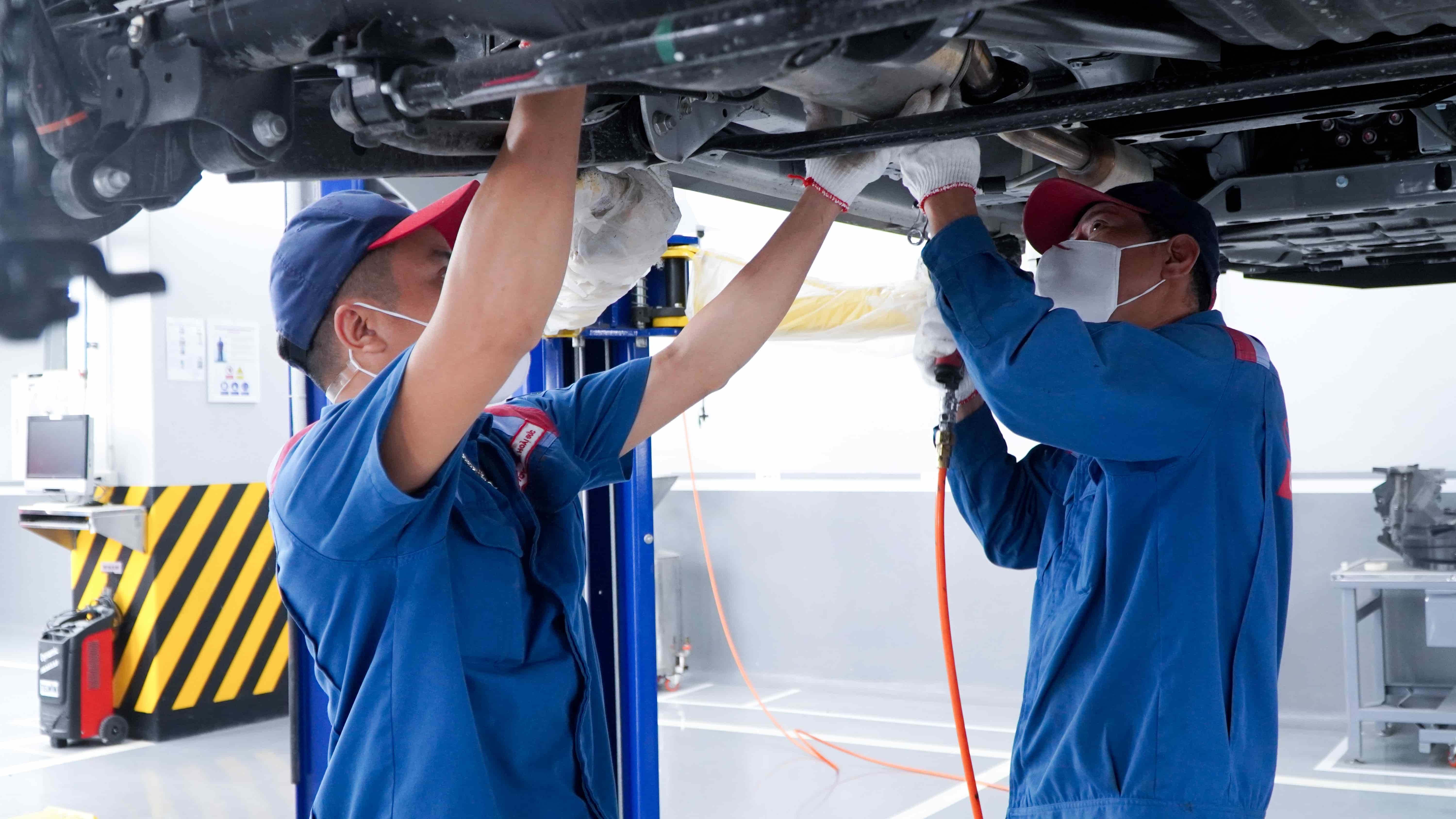 Sửa chữa bảo trì gầm xe