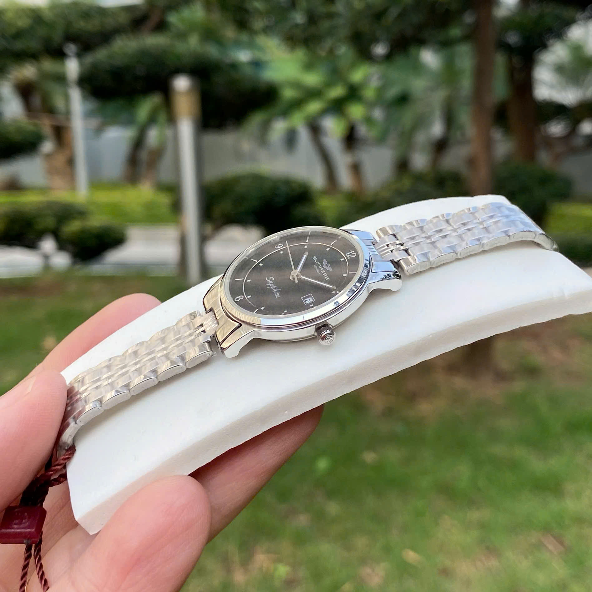 Đồng Hồ Nữ Sunrise SL8931.1101 – Duyên Dáng và Thanh Lịch