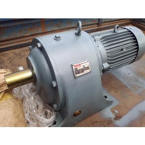 Giảm tốc SKK 7.5kw 1/30