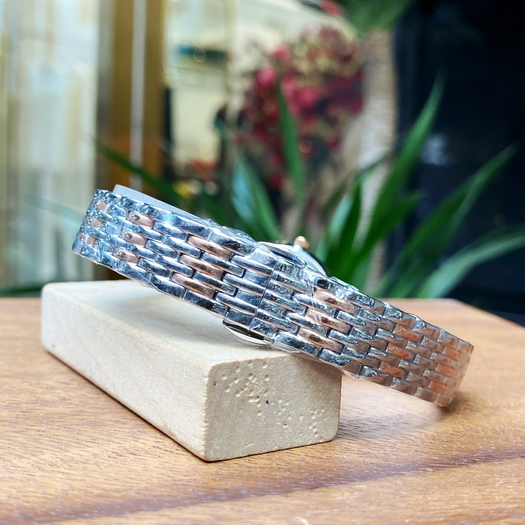 ĐỒNG HỒ NỮ SUNRISE SL8701-1301