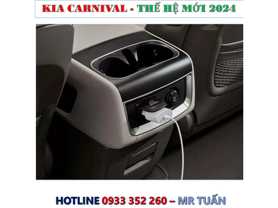 BẢNG GIÁ XE TẢI KIA CARNIVAL MỚI NHẤT 2025