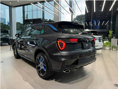 So Sánh Lynk & Co 01 – Honda CR-V – Mazda CX-5: Nên Chọn SUV Nào Đáng Tiền Nhất?