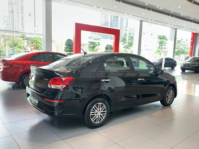 KIA Soluto MT Deluxe