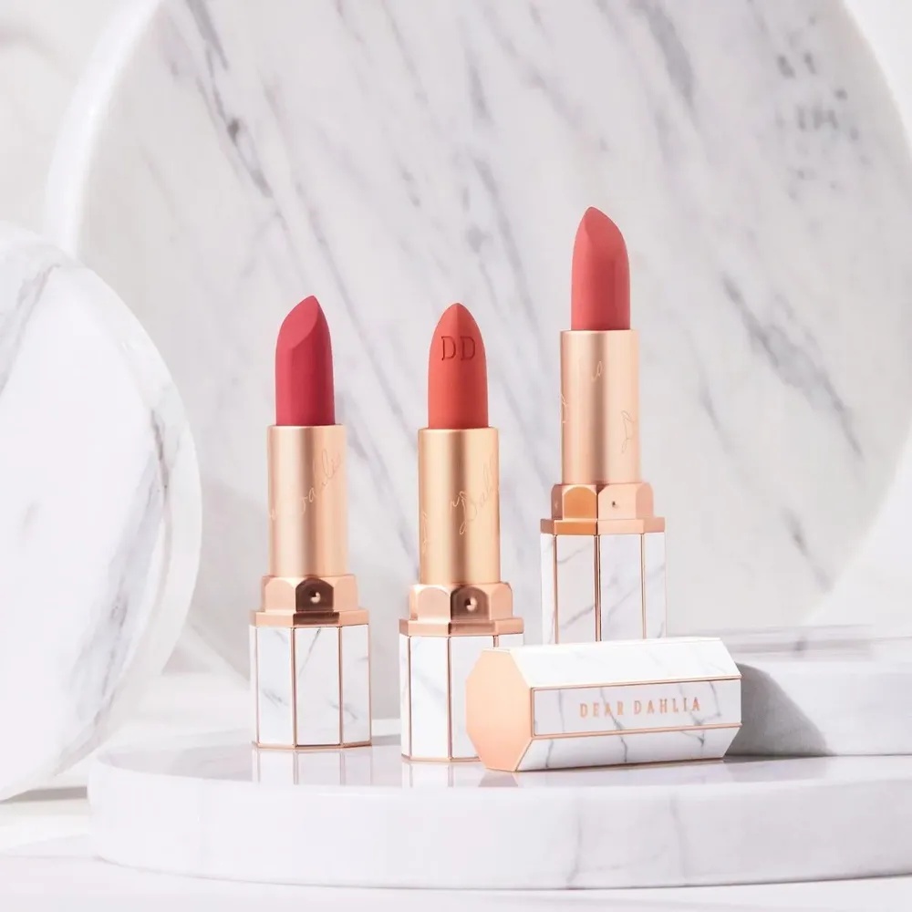 Son Thỏi Hiệu Ứng Lì Mịn Dear Dahlia Lip Paradise Effortless Matte Lipstick (3,2G)