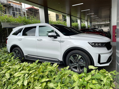 New KIA Sorento Signature D2.2 Diesel (7 Ghế - Nội Thất Nâu 2025)