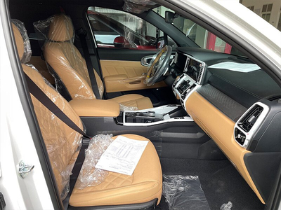 New KIA Sorento Signature D2.2 Diesel (7 Ghế - Nội Thất Nâu 2025)