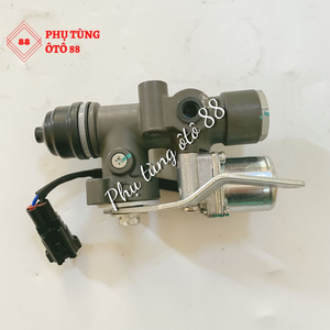 VAN CHIA HƠI TRƯỚC CABIN XE TẢI HINO 700