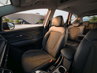 Hyundai Stargazer 2026: Giá xe lăn bánh, thông số & khuyến mãi mới nhất