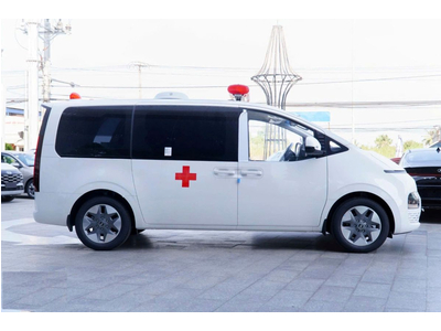 Hyundai Staria Cứu Thương