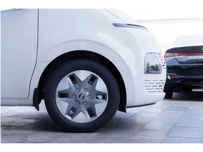 Hyundai Staria Cứu Thương