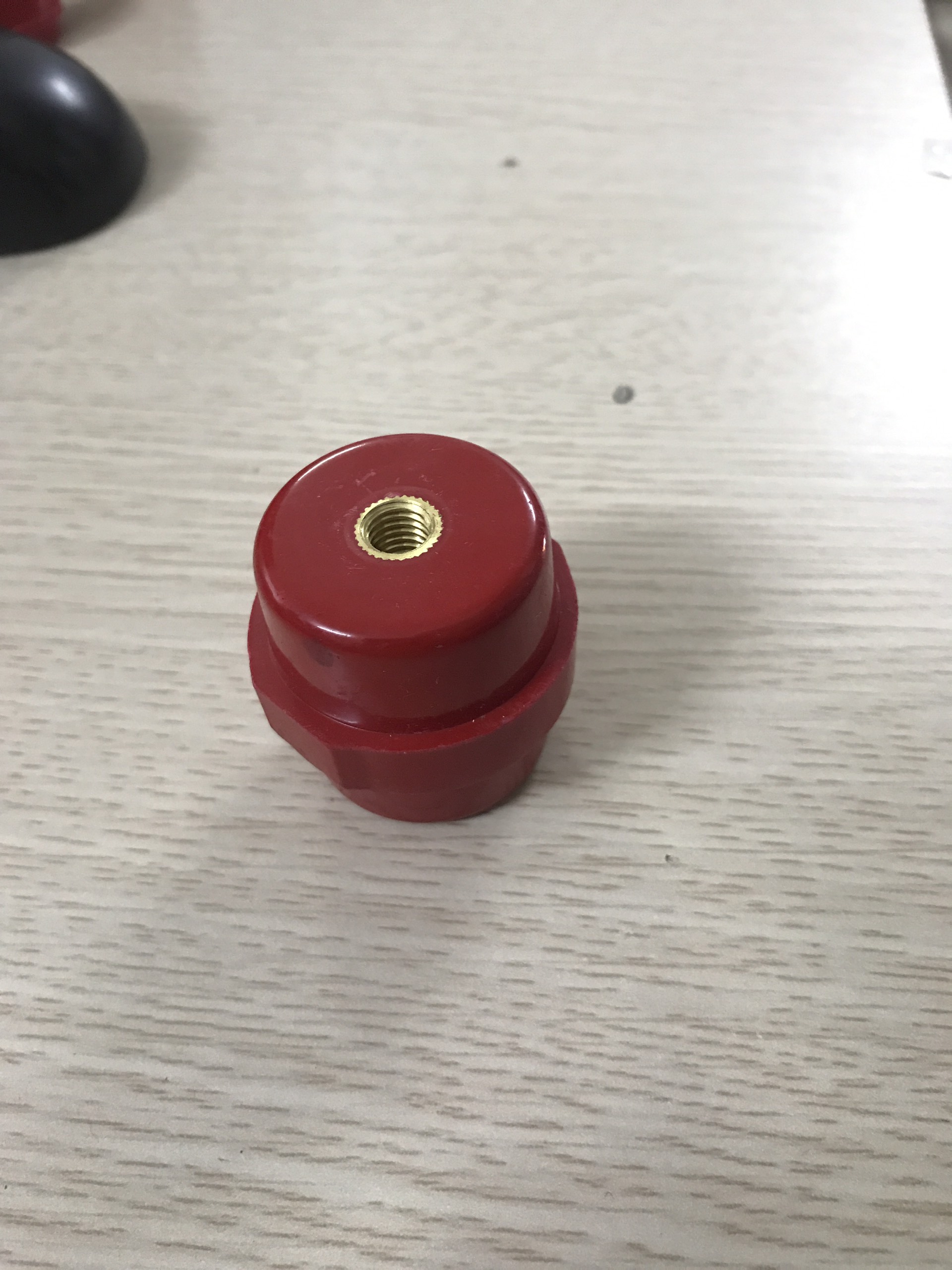 Sứ đỡ thanh cái SM 40