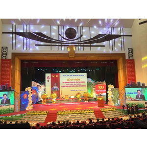 Giá cho thuê sân khấu di động tại tp hcm và thiết sân khấu