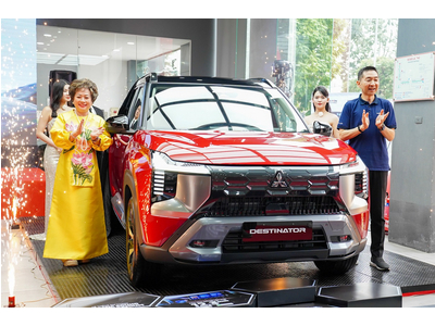 SỰ KIỆN RA MẮT MITSUBISHI DESTINATOR - MITSUBISHI LONG BIÊN TRÂN TRỌNG CẢM ƠN QUÝ KHÁCH HÀNG