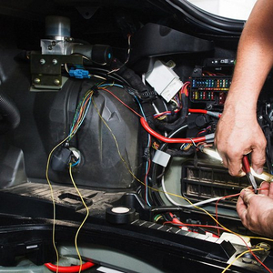 Sửa chữa hệ thống điện