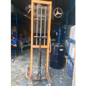 Sửa xe nâng quay đổ phuy Bình Dương - phục hồi bơm thủy lực