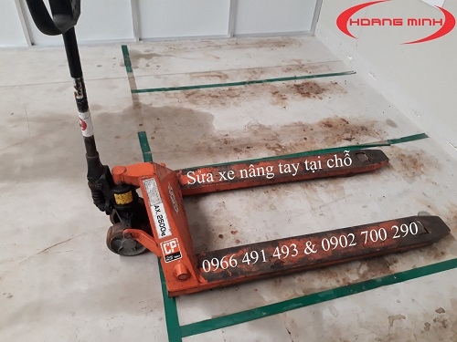 tư vấn cách sửa chữa xe nâng tay giá tốt nhất