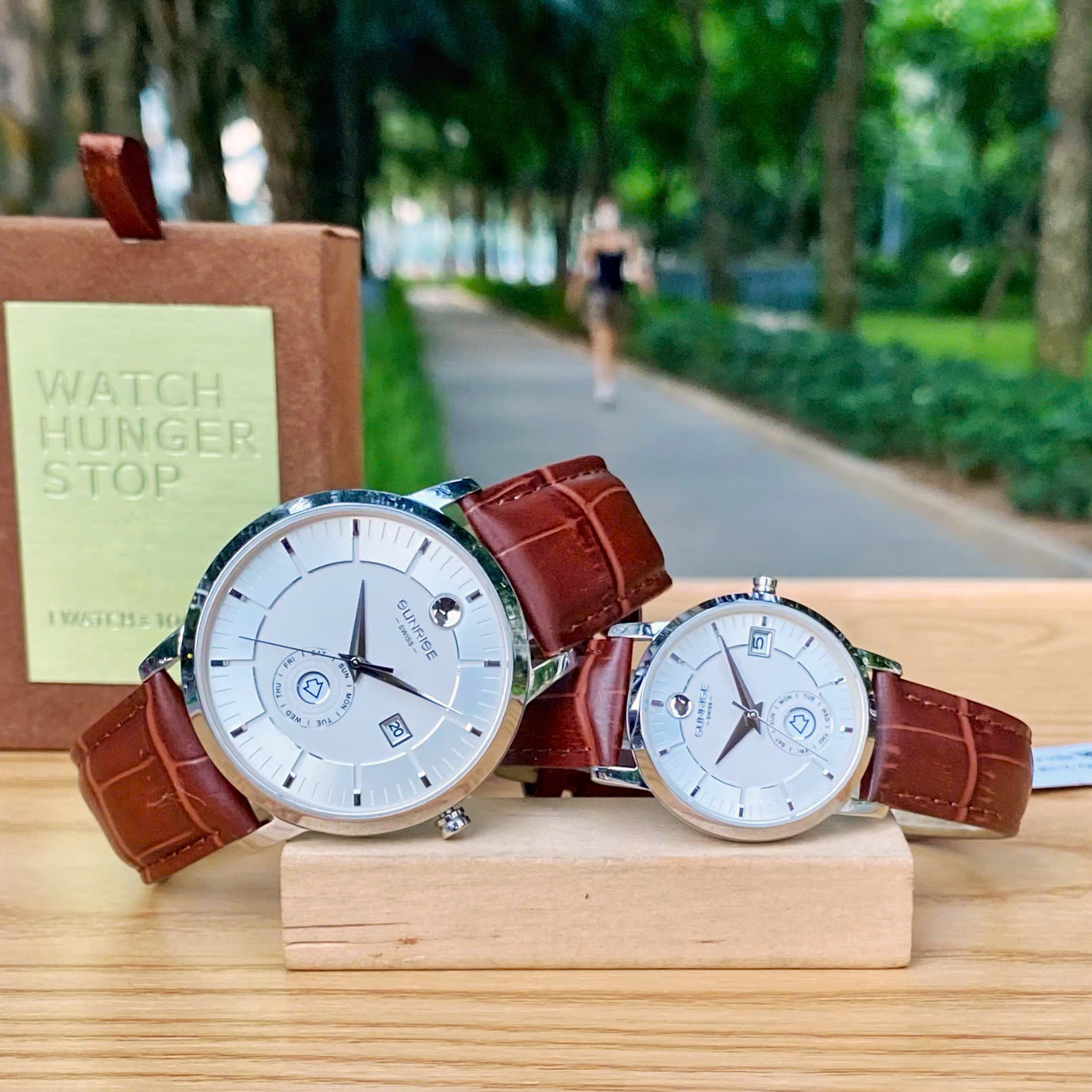 ĐỒNG HỒ ĐÔI SUNRISE DÂY DA 1115PA CHÍNH HÃNG