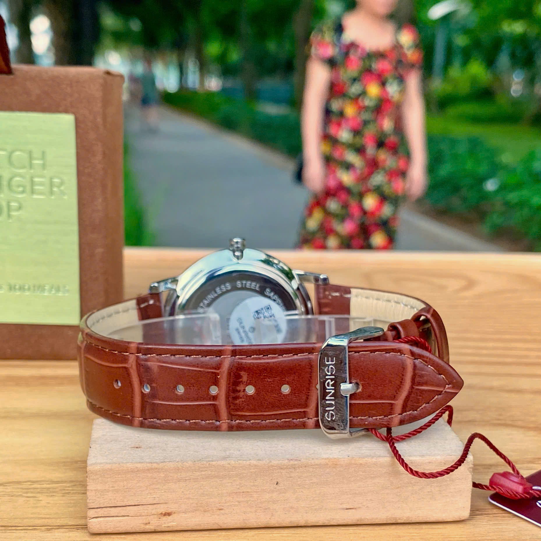 SUNRISE 1115PA | ĐỒNG HỒ NAM DÂY DA