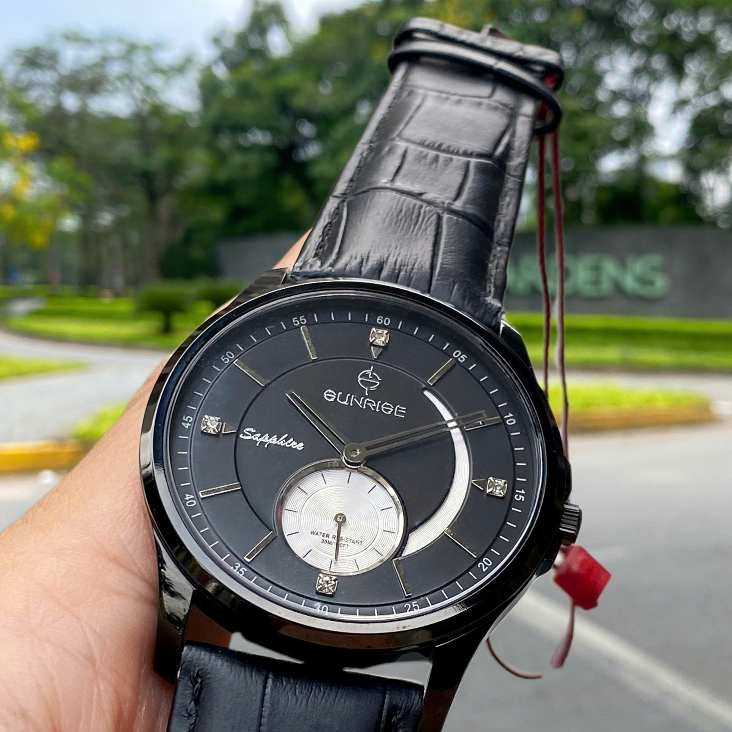 ĐỒNG HỒ NAM DÂY DA SUNRISE 1120PA