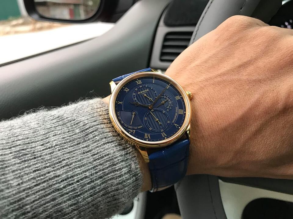 ĐỒNG HỒ NAM DÂY DA SUNRISE 1134PA