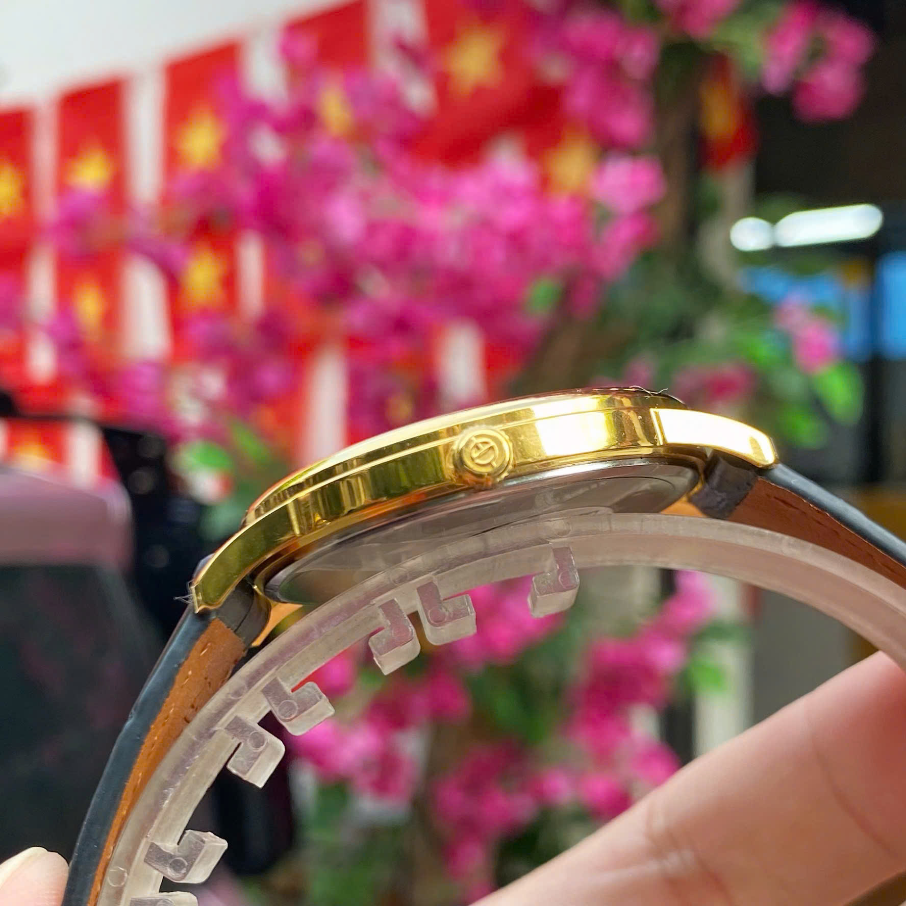 ĐỒNG HỒ SUNRISE DAY DATE 1137SA