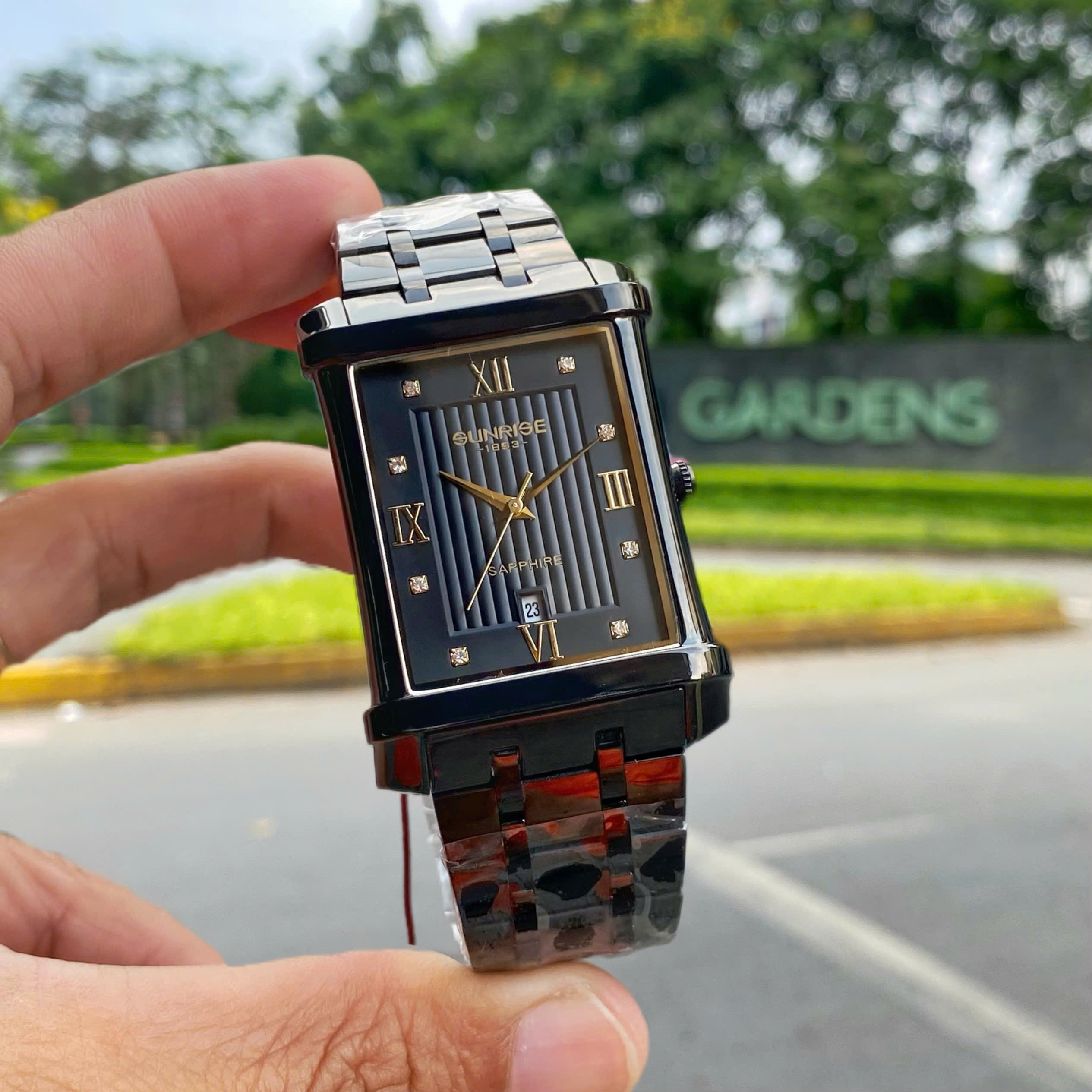 Đồng Hồ Nam Sunrise 1238SA - Biểu Tượng Của Sự Sang Trọng & Đẳng Cấp