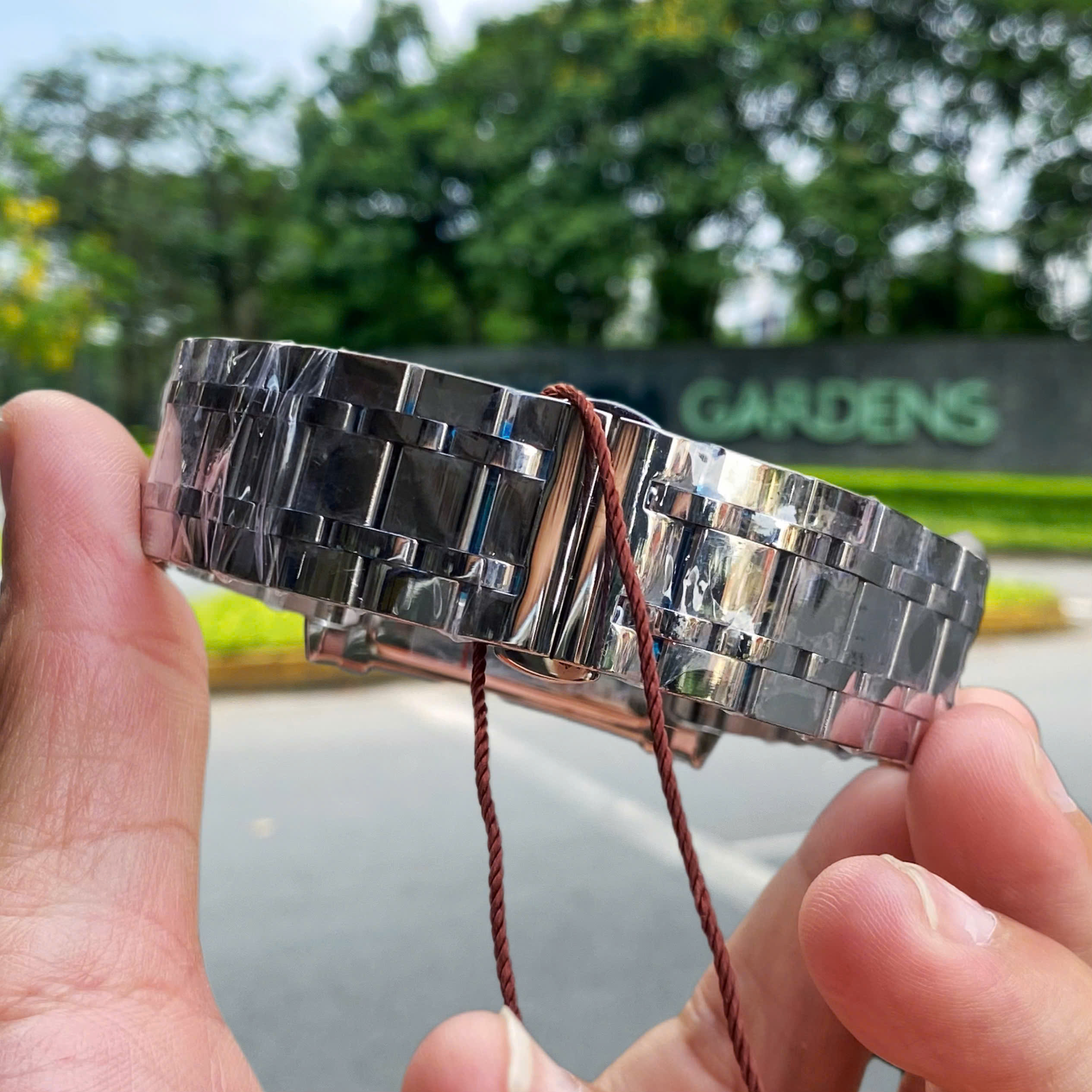 Đồng Hồ Nam Sunrise 1238SA - Biểu Tượng Của Sự Sang Trọng & Đẳng Cấp