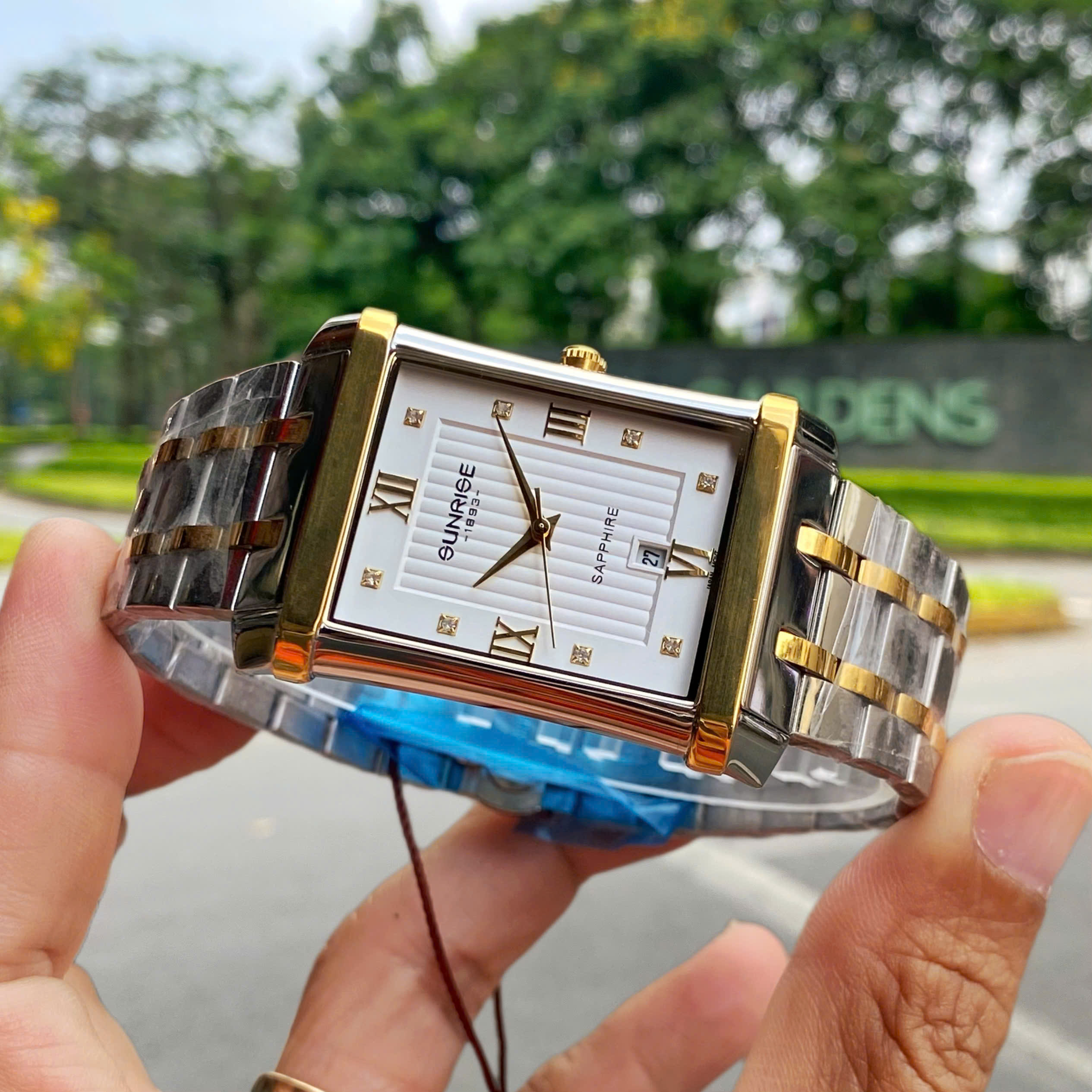 Đồng Hồ Nam Sunrise 1238SA - Biểu Tượng Của Sự Sang Trọng & Đẳng Cấp